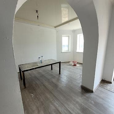 продаётся дом келечек бишкек: Просторный дом с двумя этажами и функциональной планировкой. - — 5