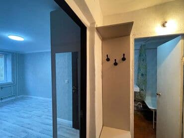 продаю дом гостиничного типа: 1 комната, 17 м², Общежитие и гостиничного типа, 3 этаж, Евроремонт — 4