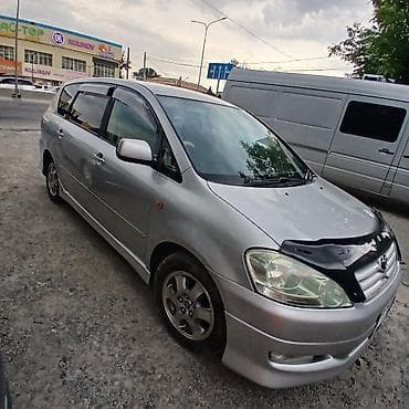российский номера: Toyota Ipsum: 2003 г., 2.4 л, Автомат, Газ, Минивэн — 3