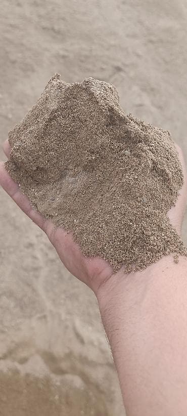 Мытый карьерный песок (фракция мелкая-средняя) Описание: - — 2