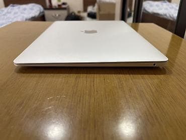 i5 7: MacBook Air 13" (серебристый) с комплектным зарядным устройством USB‑C — 9