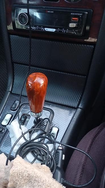 а 190: Mercedes-Benz E-Class: 2001 г., 2.6 л, Автомат, Бензин, Седан — 3