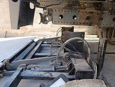 помпа бетона: Автовышка, 2005 г. — 6