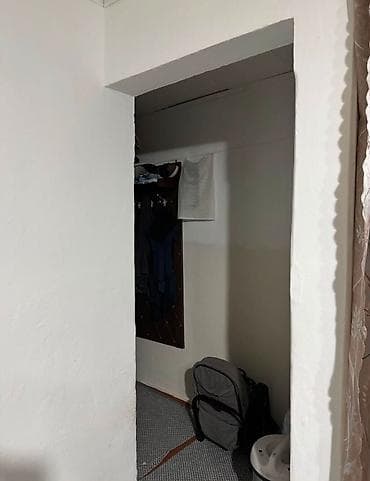 Квартиры: 1 комната, 30 м², Ата-Тюрк парк Хрущевка, 1 этаж, Старый ремонт — 4