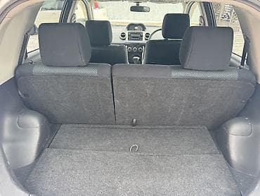 истеп машине: Toyota ist: 2005 г., Автомат, Бензин, Хетчбек — 6