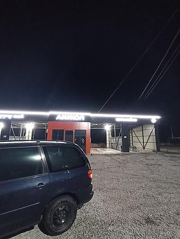 леворульные минивэны: Volkswagen Sharan: 1996 г., 2 л, Ручные, Минивэн — 3