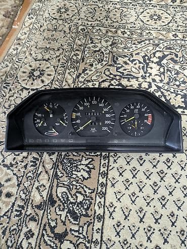 ае 86: Щиток приборов Mercedes-Benz Б/у, Оригинал, Германия — 1