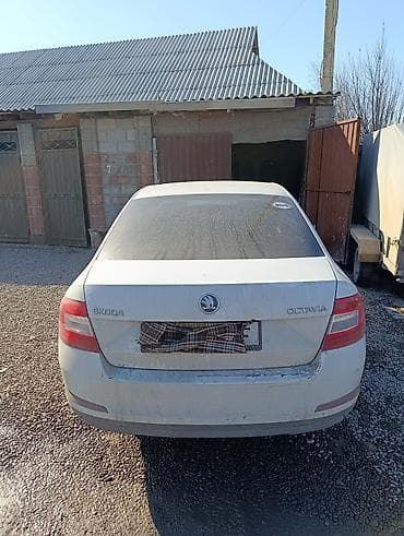 фольскваген венто: Skoda Octavia: 2015 г., Седан — 4