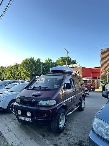 чехл: Mitsubishi Delica: 1996 г., 3 л, Автомат, Газ, Внедорожник — 2