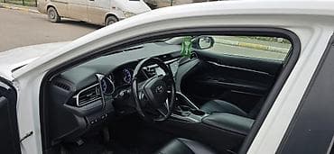 bmv 5: Toyota Camry: 2020 г., 2.5 л, Автомат, Бензин, Седан — 7