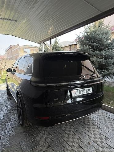 i vtec: Lixiang L9: 2025 г., 1.5 л, Робот, Электромобиль, Внедорожник — 2