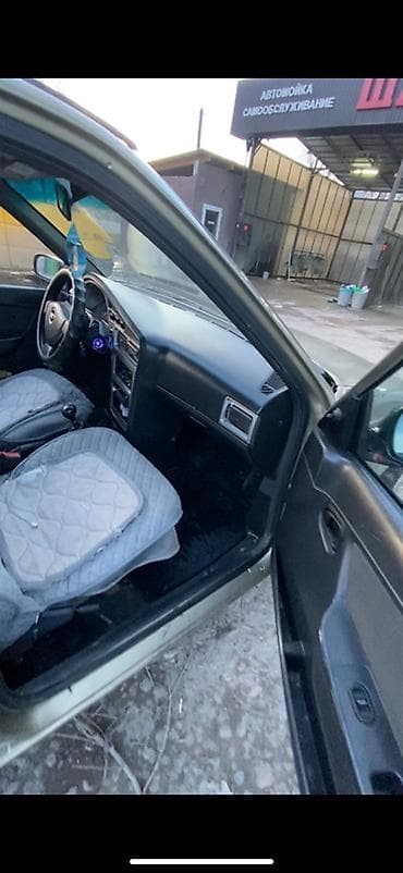 Продажа авто: Daewoo Nexia: 2011 г., 1.6 л, Механика, Бензин, Седан — 9