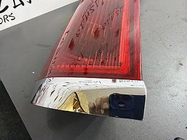 Задний левый стоп-сигнал Honda 2004 г., Б/у, Оригинал, Япония at lalafo.kg Задний левый стоп-сигнал Honda 2004 г., Б/у, Оригинал, Япония