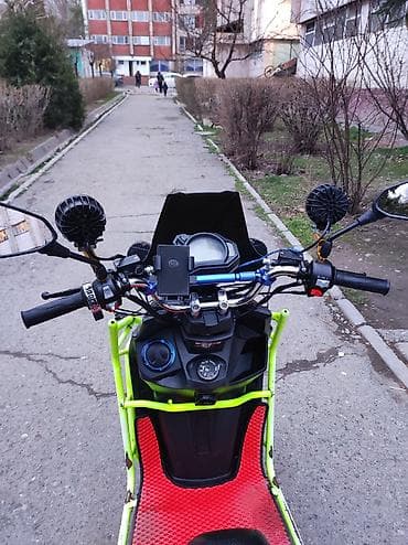 suzuki lets: Макси-скутер Yamaha, 160 куб. см, Бензин, Б/у — 6