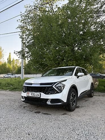 Kia Sportage: 2023 г., 2 л, Кроссовер