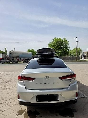 рассмотрим все варианты: Hyundai Sonata: 2020 г., 2 л, Автомат, Газ, Седан — 4