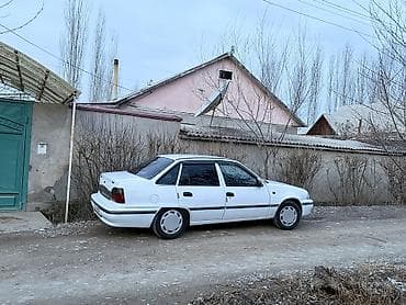 kia ceet: Daewoo Nexia: 2003 г., 1.6 л, Бензин, Седан — 3