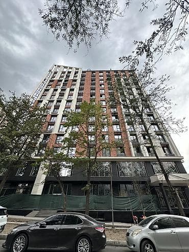 3 комнаты, 110 м², Золотой квадрат Элитка, 9 этаж, ПСО (под самоотделку)