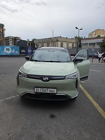 Lixiang L7: 2022 г., Автомат, Электромобиль, Кроссовер — 1