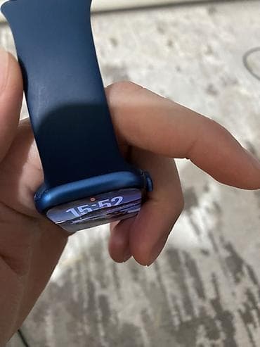 mi store: Смарт‑часы в стиле Apple Watch, корпус и ремешок в темно‑синем цвете — 2