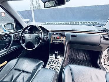 васход 3 м: Mercedes-Benz E-Class: 2001 г., 3.2 л, Автомат, Бензин, Седан — 5
