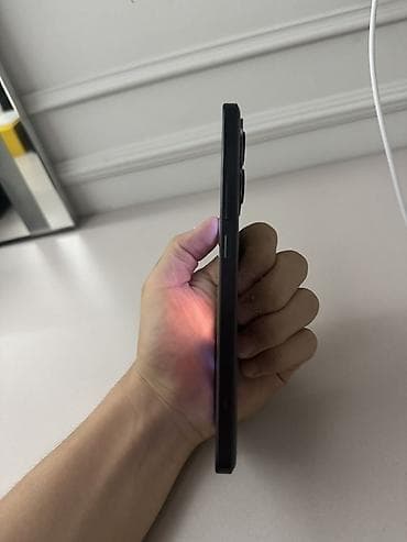 Техника и электроника: Poco X6 Pro 5G, Б/у, 512 ГБ, цвет - Черный, 2 SIM — 4
