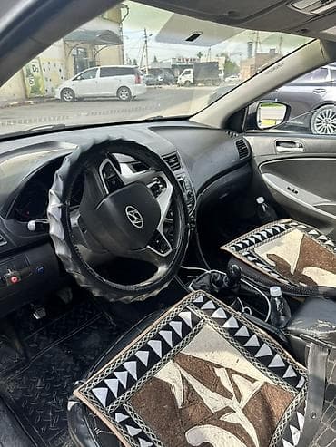 салярись: Hyundai Solaris: 2013 г., 1.6 л, Ручные, Бензин, Седан — 6