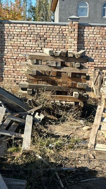 МДФ: Деревянные брусья/лаги крупного сечения. - Материал: массив древесины — 1