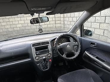 хонда степ эреф 1: Honda Stream: 2001 г., Автомат, Бензин, Универсал — 7