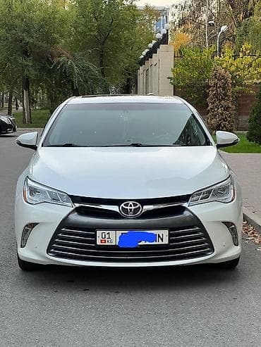Транспорт: Toyota Camry: 2016 г., 2.5 л, Автомат, Бензин, Седан — 2