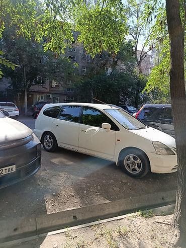 минивэны левый руль: Honda Stream: 2001 г., 2 л, Типтроник, Бензин, Универсал — 2