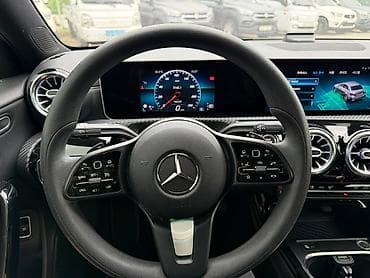 Mercedes-Benz A-Class: 2021 г., Бензин, Седан — 7