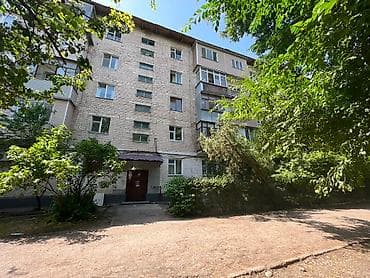 2 комнаты, 42 м², Индивидуалка, 1 этаж, Старый ремонт