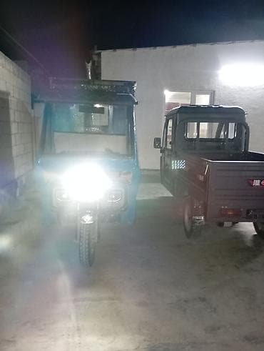 водные скутеры: Toyota 4Runner: 2023 г., 0.1 л, Робот, Электромобиль, Внедорожник — 9