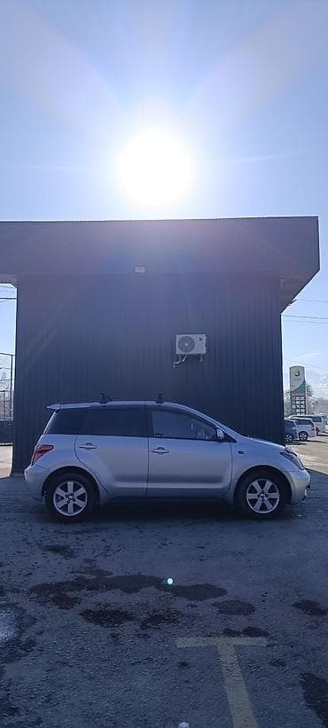 corolla runx: Toyota Ist: 2003 г., 1.5 л, Автомат, Бензин, Хэтчбэк — 2