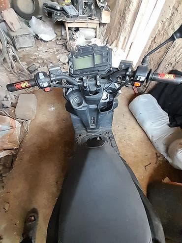 Скутер Benelli на хаду (вариаторный, задний привод) Описание: - at lalafo.kg Скутер Benelli на хаду (вариаторный, задний привод) Описание: -