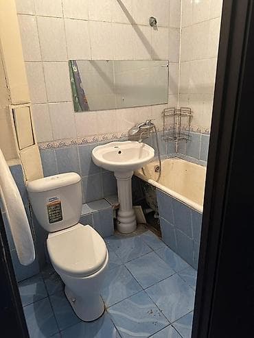 4 bedroom: 3 комнаты, Собственник, С мебелью частично — 4