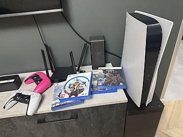 сони: PlayStation 5 (версия с дисководом) + комплект аксессуаров и игр. В — 2