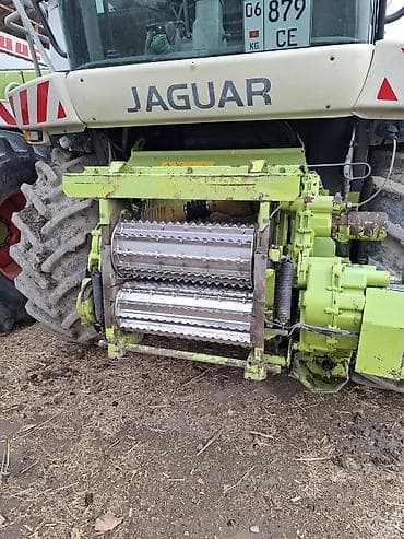 ош жапалак: Кормоуборочный комбайн CLAAS JAGUAR 850 - Самоходный силосоуборочный — 2