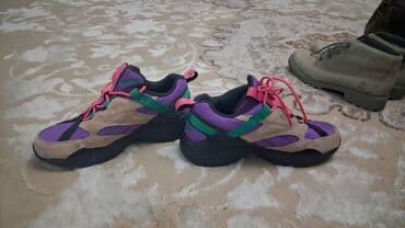 taigan кроссовки: Продаю за срочности Nyke Jordan привез все кроссовки из Европы размер — 6