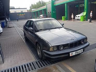 mini cooper: BMW 5 series: 1992 г., 2 л, Механика, Бензин, Седан — 5