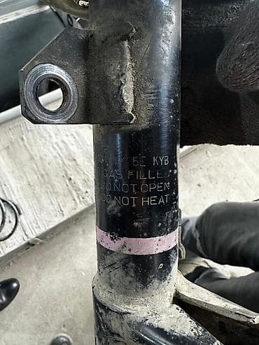 форсунки ниссан: Комплект амортизаторов Toyota Оригинал, Япония — 2