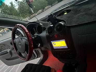 ош электромобиль: Chevrolet Aveo: 2002 г., Хэтчбэк — 7