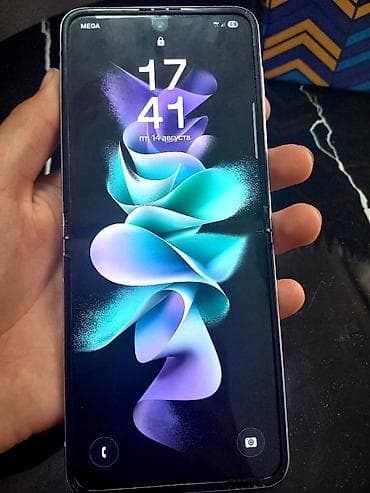 iphone 13mini: Samsung Galaxy Z Flip 3, Б/у, 128 ГБ, цвет - Фиолетовый, 2 SIM — 3