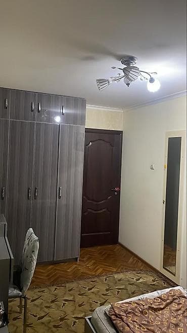 подсиленям: 3 комнаты, С подселением, С мебелью частично — 2