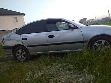 350мин: Toyota Avensis: 2002 г., 1.8 л, Автомат, Бензин — 1