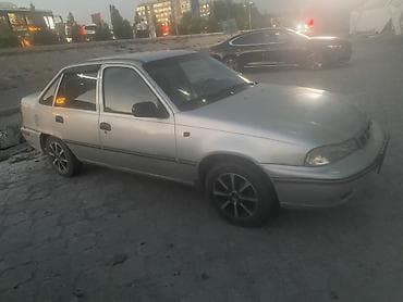 mazda 3 2005: Daewoo Nexia: 2008 г., 1.5 л, Механика, Газ, Седан — 3
