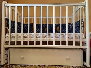 Керебеттер: Детская кроватка с маятниковым механизмом и выдвижным ящиком - Цвет — 1