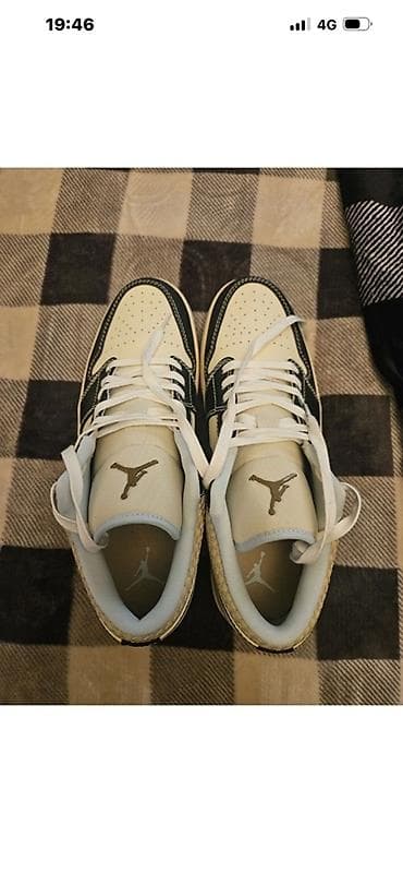 dunk low: Кроссовки низкие в стиле баскетбольной классики. Характеристики: - — 3