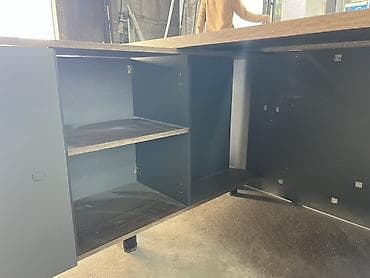 Офисные столы: Офисный стол, Б/у, Нерегулируемый, цвет - Серый, Угловой, ЛДСП — 3